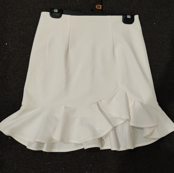 Saints+secrets Mini skirt - Picture 2 of 12